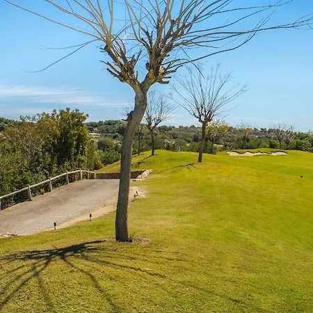 Colinas Villa *